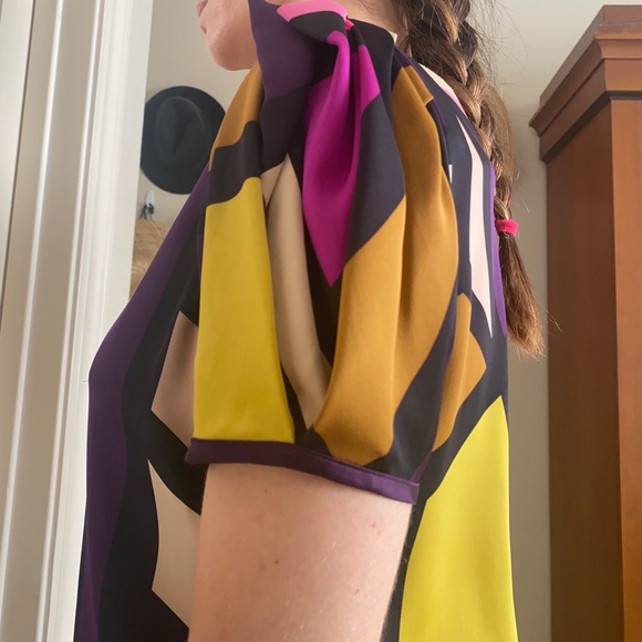 Diane von Furstenberg Blouse, excellent condition - Picture 3 of 5